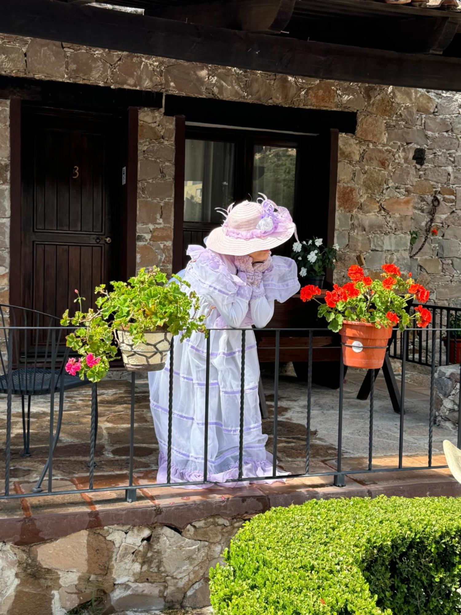 Hostal Medieval Bernal Esterno foto